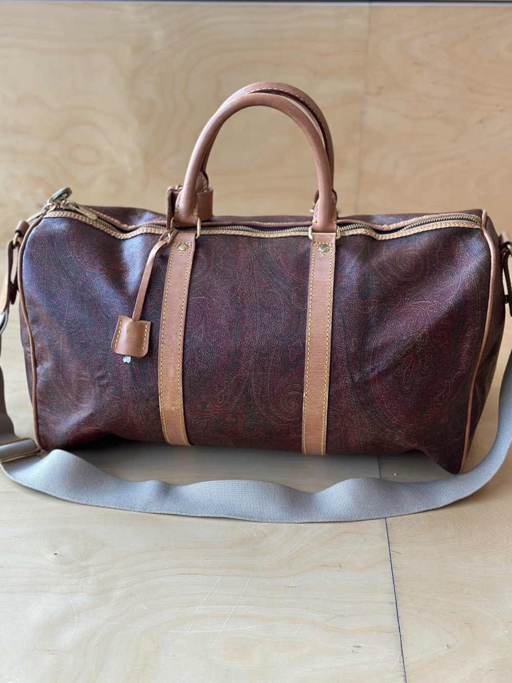 Etro Brown Paisley Travel Duffel with Tan Leather Trim 20" - Etro Weekender Bag! - Picture 5 of 15